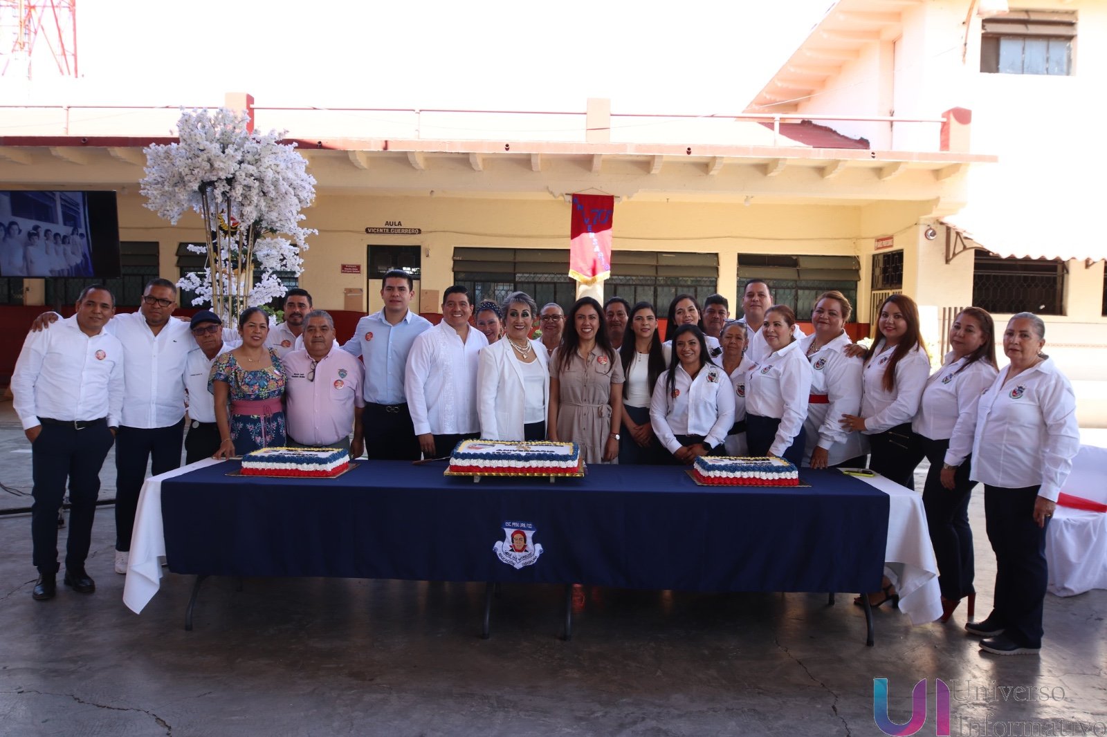 Fanny Arreola reconoce la escuela Morelos como parte de la transformación en la educación de Apatzingán.