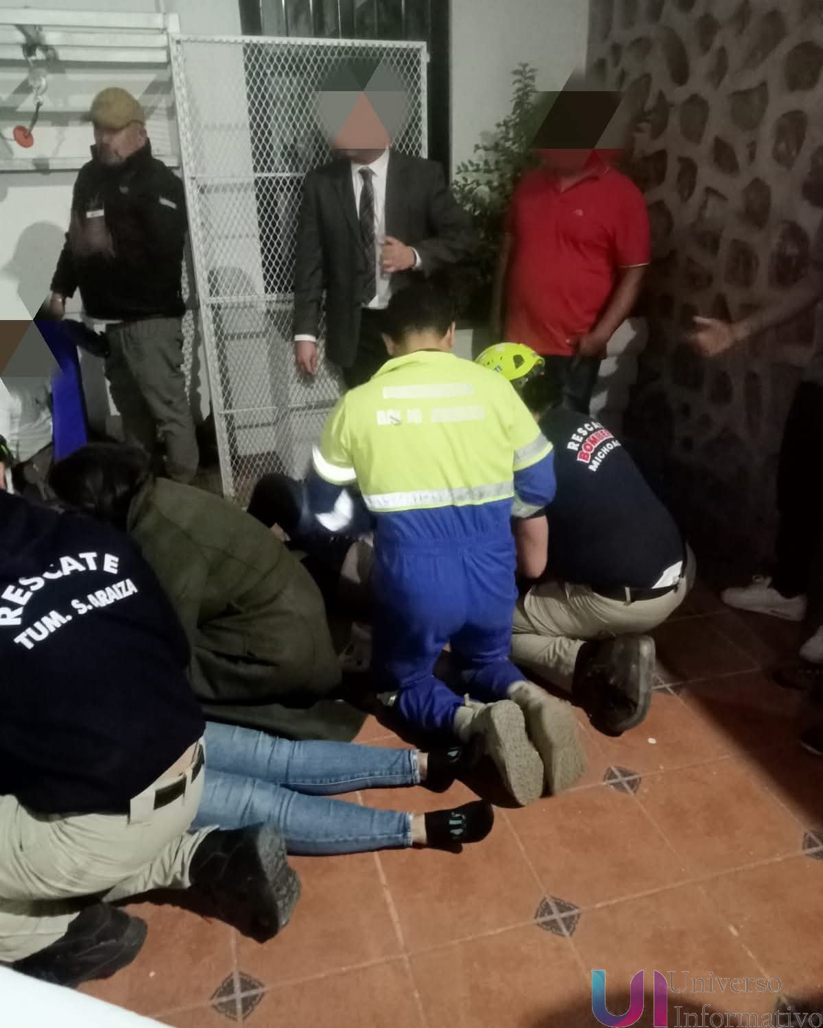 colapso de elevador de carga deja tres personas lesionadas en la piedad
