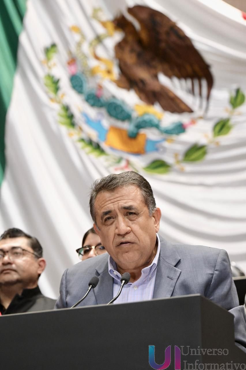 Cruz Lucatero impulsa iniciativa para reconocer el 22 de octubre como Día Nacional de la Constitución de Apatzingán.